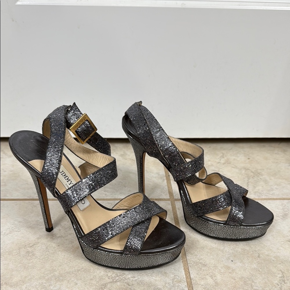 Jimmy Choo Silver Gray Heels with Elegant Design - Picture 2 of 5
